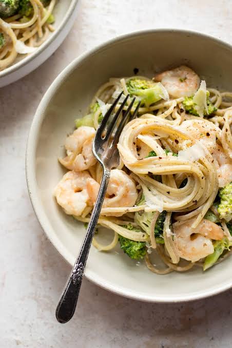Shrimp Pasta with Broccoli