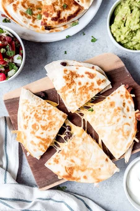 Chicken Cheesy Quesadilla